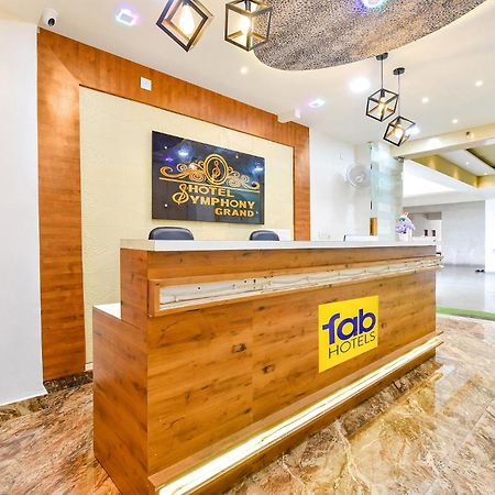 Fabhotel Symphony Grand Ahmedabad Eksteriør bilde