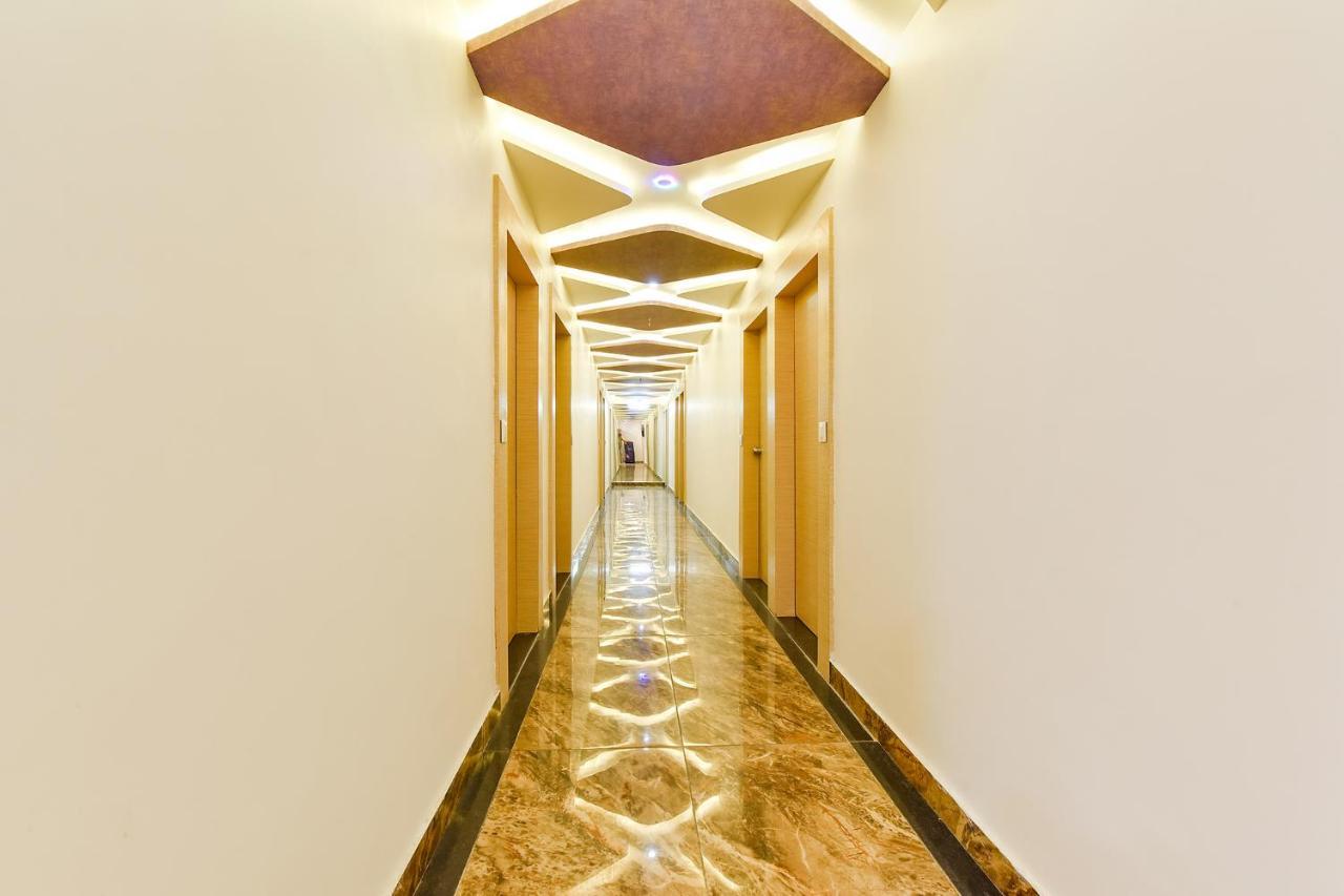 Fabhotel Symphony Grand Ahmedabad Eksteriør bilde